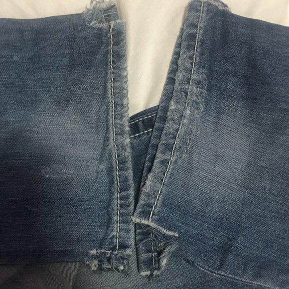 Buckle BKE Carter Destroyed Bootleg 28R Men's Jeans EUC - Picture 3 of 9